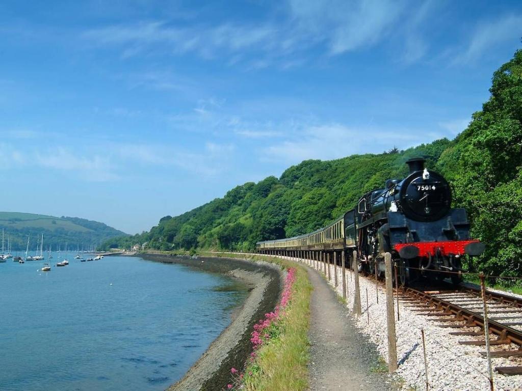 Caldon Holiday Chalet Sleeps 4 In Dartmouth Wifi Electric Inc Pet Friendly Εξωτερικό φωτογραφία