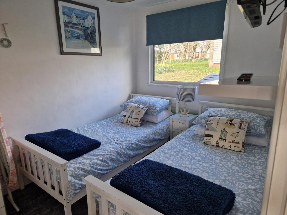 Caldon Holiday Chalet Sleeps 4 In Dartmouth Wifi Electric Inc Pet Friendly Εξωτερικό φωτογραφία